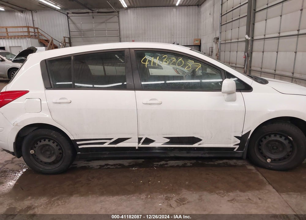 2008 NISSAN VERSA VIN: 3N1BC13E48L419564