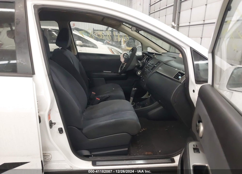 2008 NISSAN VERSA VIN: 3N1BC13E48L419564