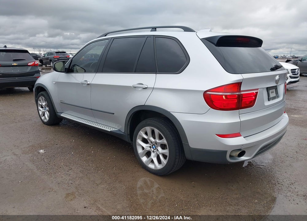 2011 BMW X5 XDRIVE35I/XDRIVE35I PREMIUM/XDRIVE35I SPORT ACTIVITY VIN: 5UXZV4C5XBL415009
