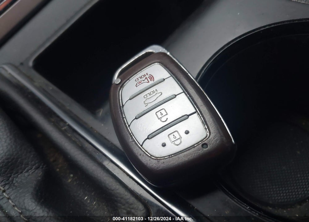 2015 HYUNDAI SONATA SPORT 2.0T VIN: 5NPE34AB1FH102472