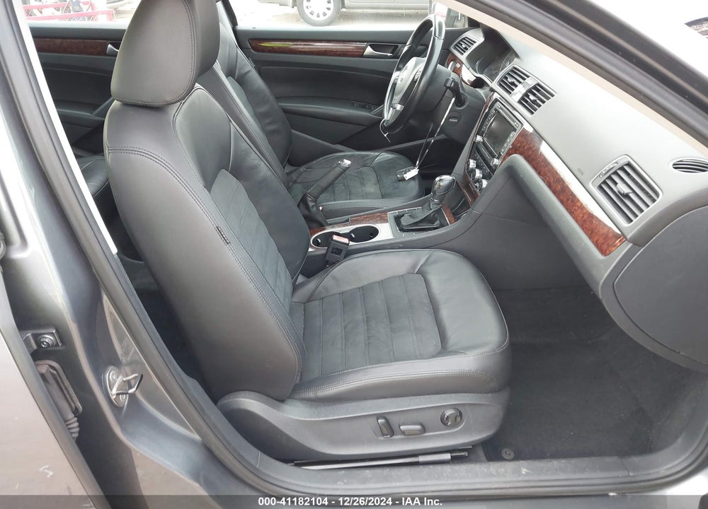 2013 VOLKSWAGEN PASSAT 2.5L SEL PREMIUM VIN: 1VWCP7A30DC057715