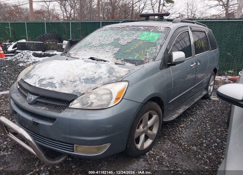 2004 TOYOTA SIENNA LE VIN: 5TDZA23C04S115528