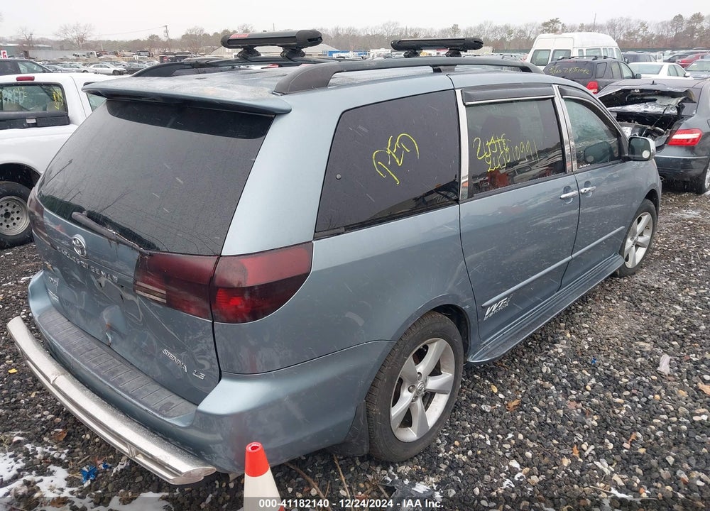 2004 TOYOTA SIENNA LE VIN: 5TDZA23C04S115528