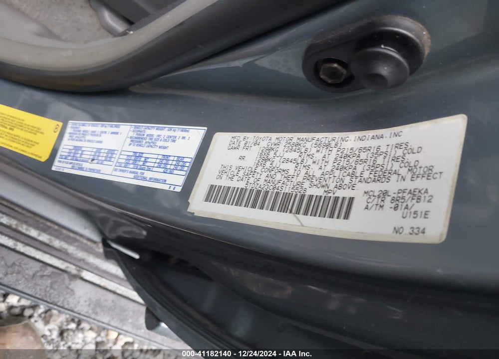 2004 TOYOTA SIENNA LE VIN: 5TDZA23C04S115528