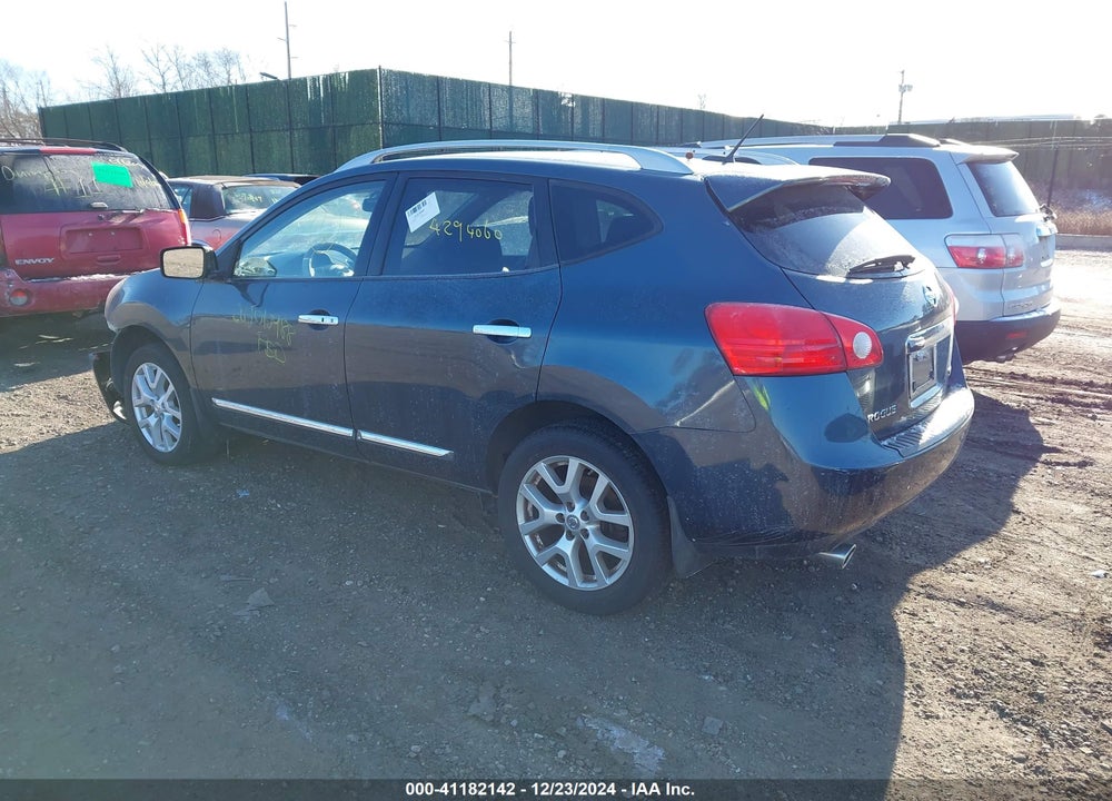 2013 NISSAN ROGUE SV W/SL PKG VIN: JN8AS5MV4DW100854