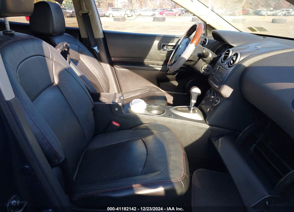 2013 NISSAN ROGUE SV W/SL PKG VIN: JN8AS5MV4DW100854