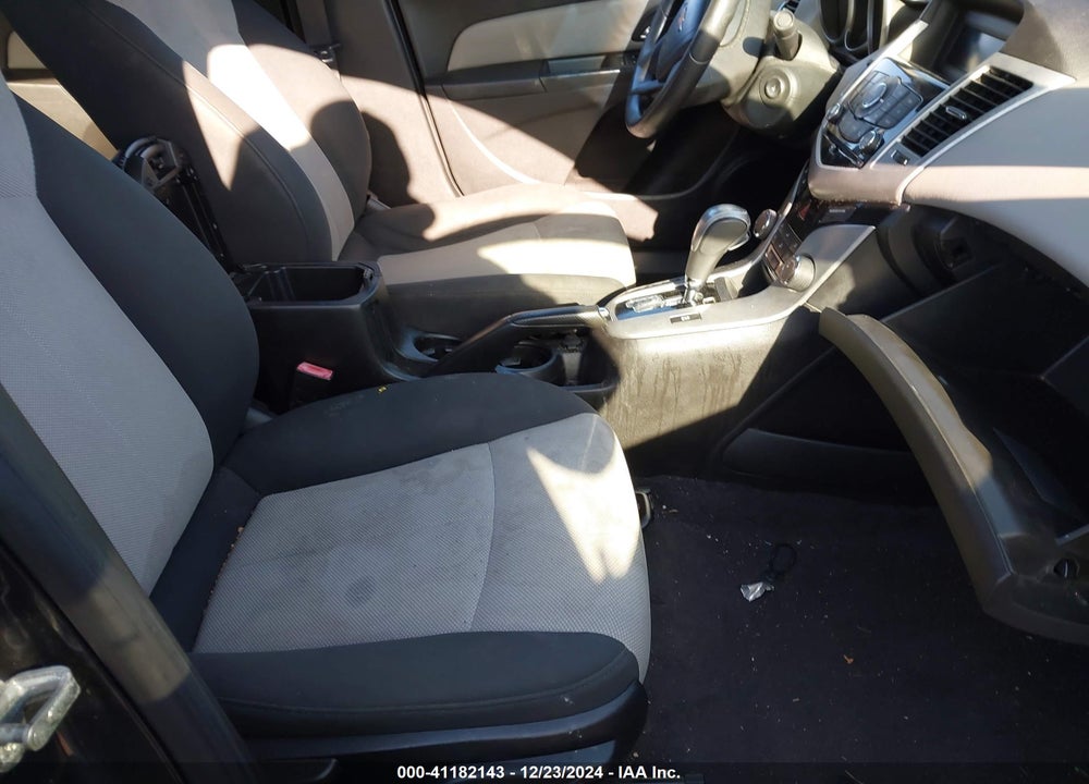 2011 CHEVROLET CRUZE LS VIN: 1G1PC5SH6B7151188