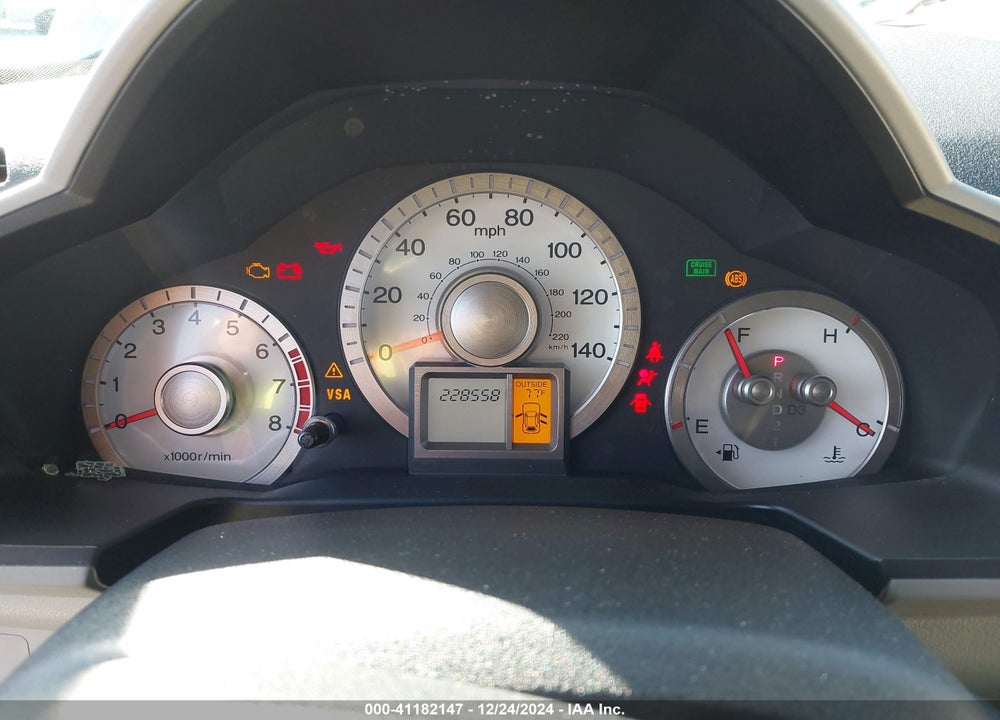 2011 HONDA PILOT VIN: 5FNYF3H61BB014151