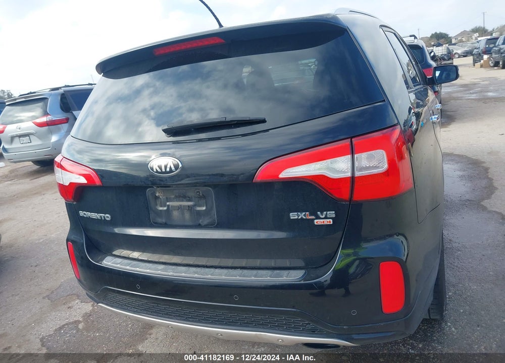 2014 KIA SORENTO VIN: 5XYKW4A77EG501317