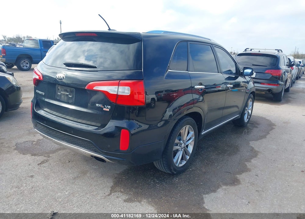2014 KIA SORENTO VIN: 5XYKW4A77EG501317