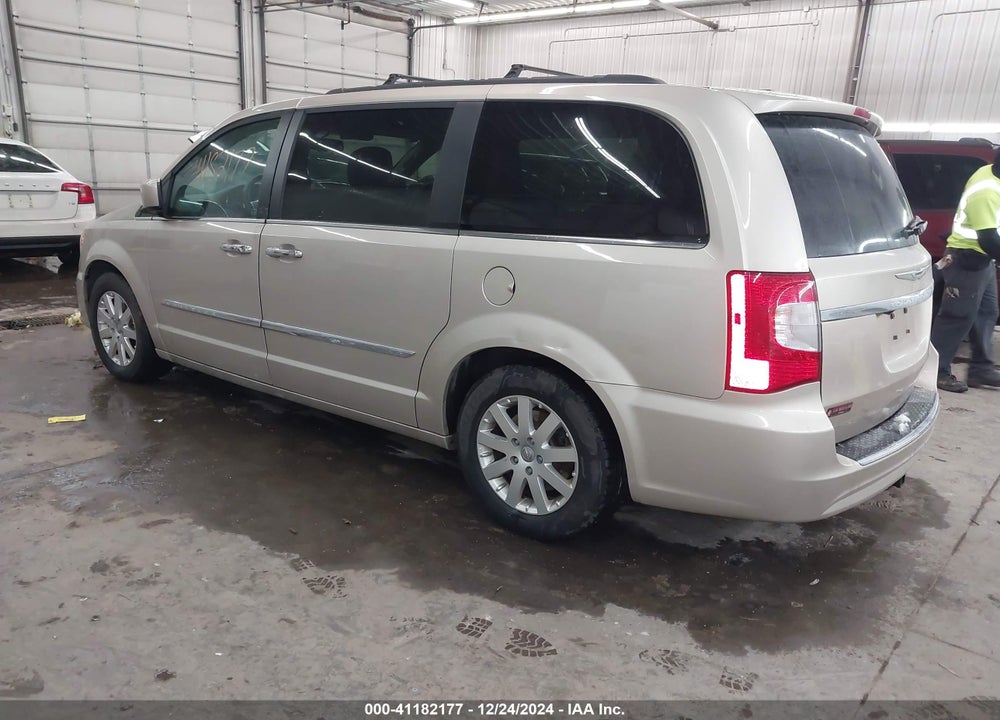2015 CHRYSLER TOWN & COUNTRY VIN: 2C4RC1BG4FR656876