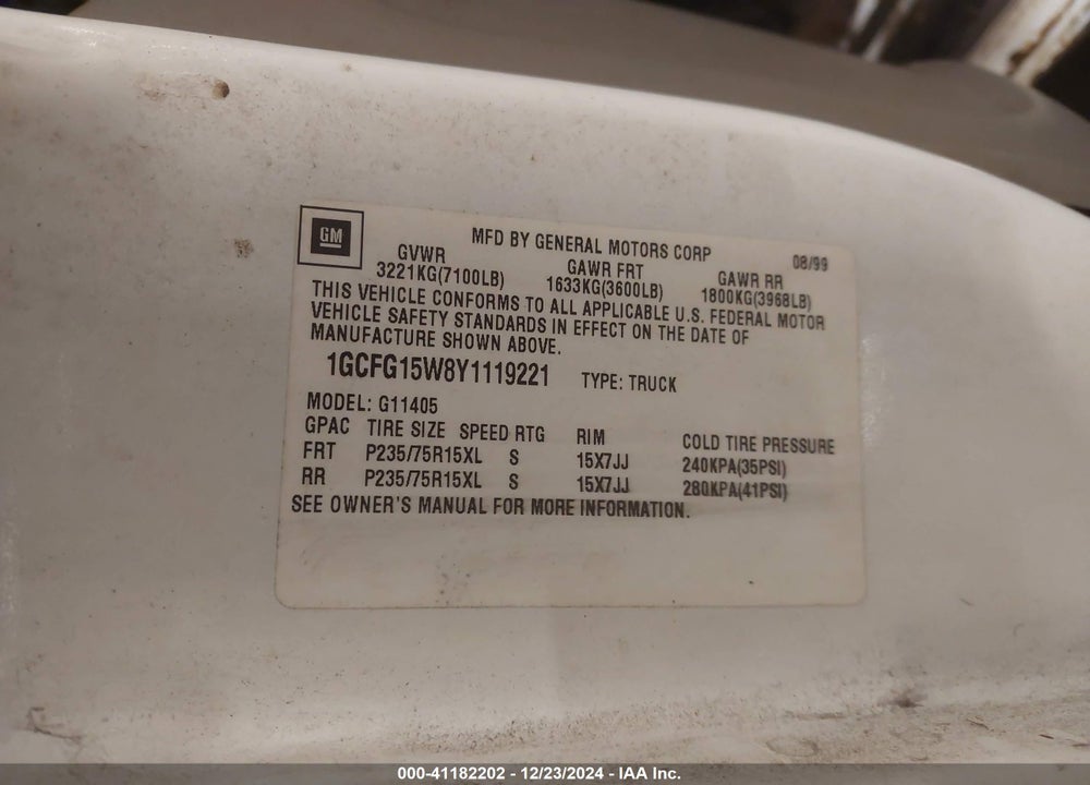 2000 CHEVROLET EXPRESS VIN: 1GCFG15W8Y1119221
