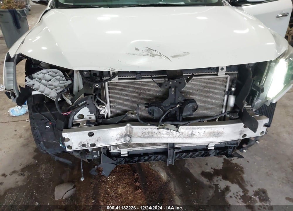 2017 NISSAN PATHFINDER VIN: 5N1DR2MMXHC639752