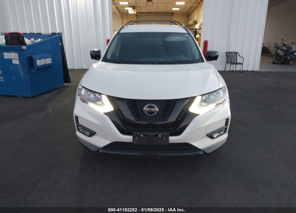 2018 NISSAN ROGUE SV VIN: 5N1AT2MT0JC742051