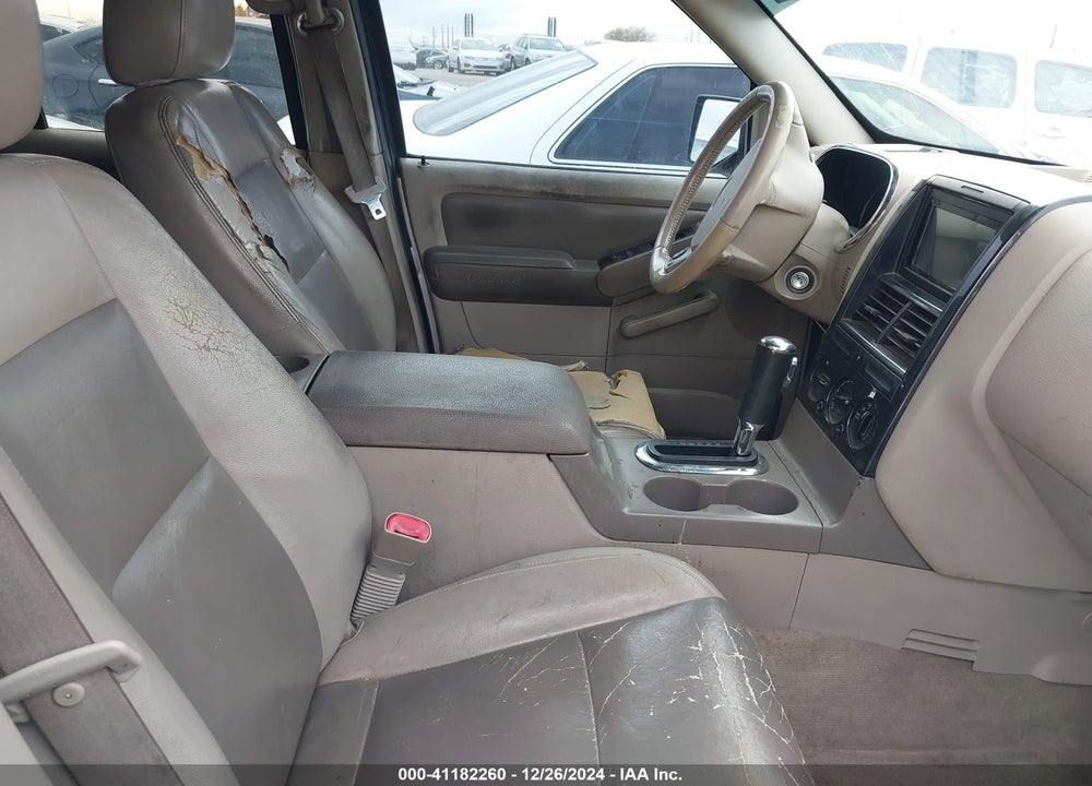 2006 FORD EXPLORER VIN: 1FMEU63E66UA35367