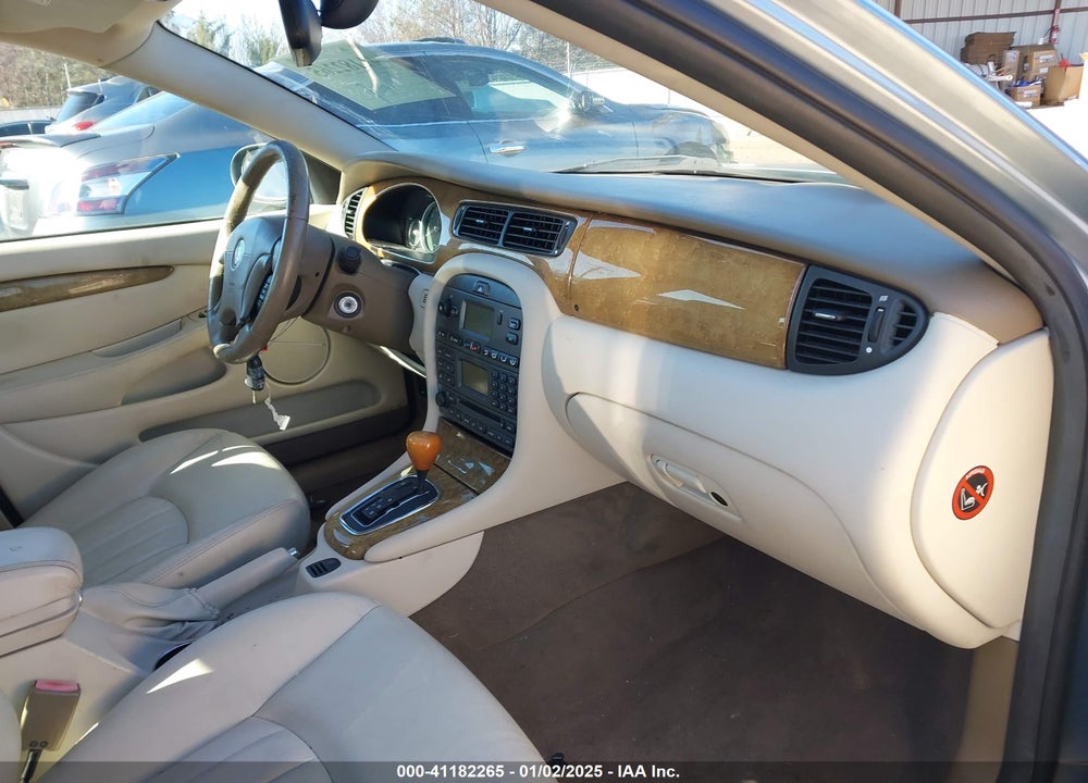 2003 JAGUAR X-TYPE 2.5 VIN: SAJEA51D83XD51823