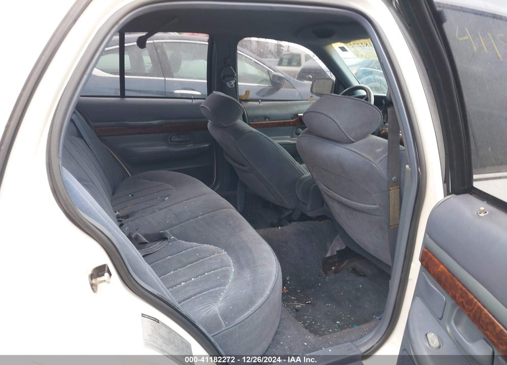 1997 MERCURY GRAND MARQUIS GS VIN: 2MELM74W3VX720392