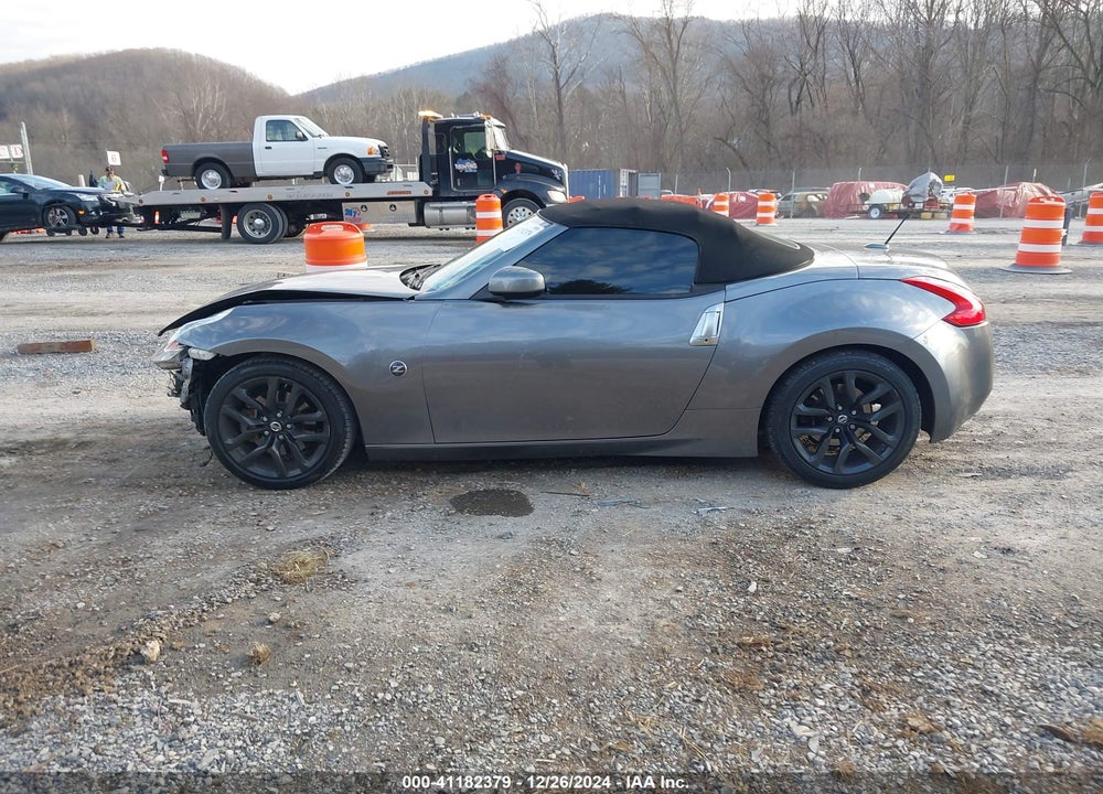 2017 NISSAN 370Z VIN: JN1AZ4FH6HM940163