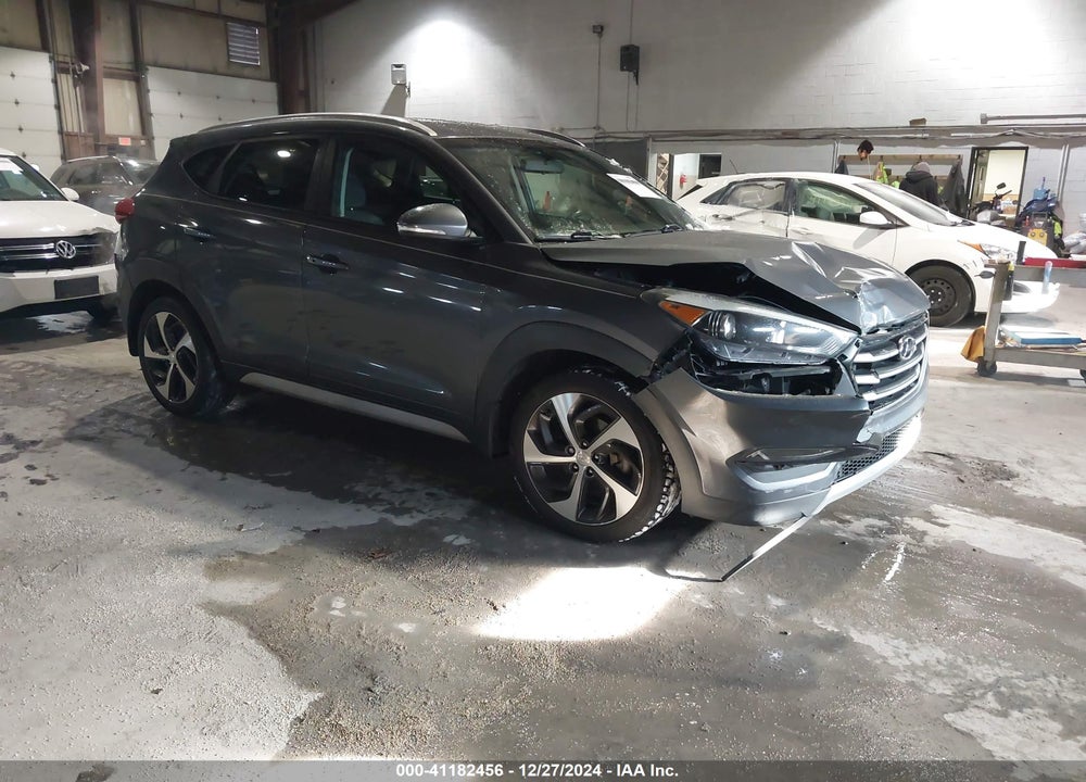 2018 HYUNDAI TUCSON SPORT VIN: KM8J33ALXJU750243