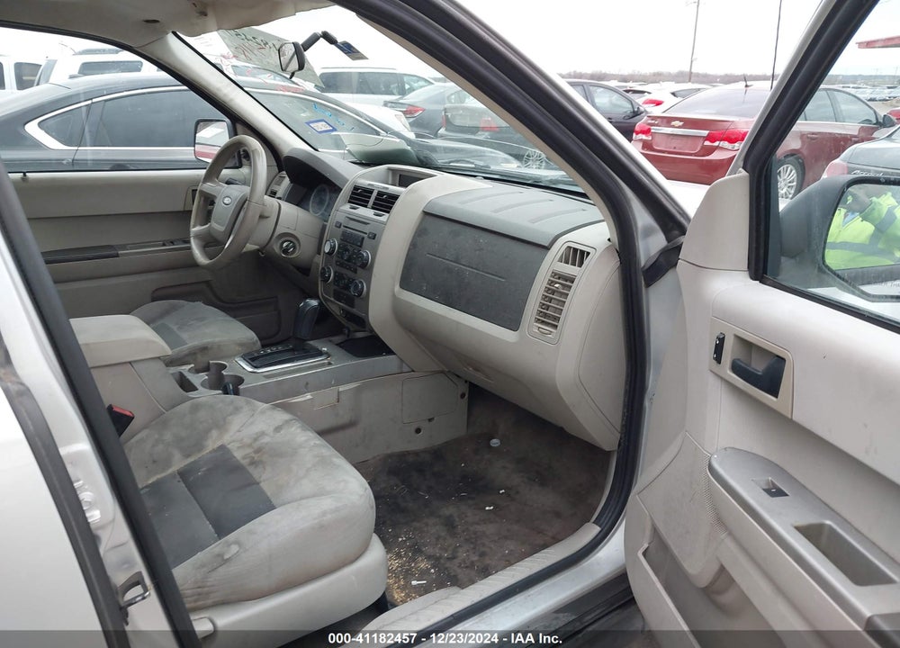 2008 FORD ESCAPE XLT VIN: 1FMCU03188KC98413