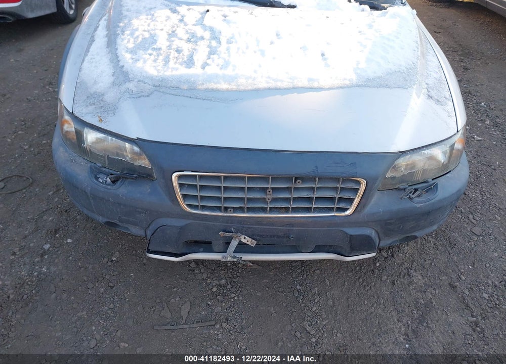 2003 VOLVO XC70 2.5T VIN: YV1SZ59H731100674
