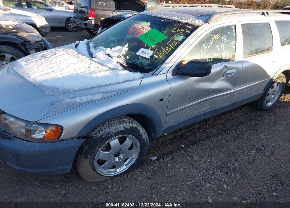 2003 VOLVO XC70 2.5T VIN: YV1SZ59H731100674