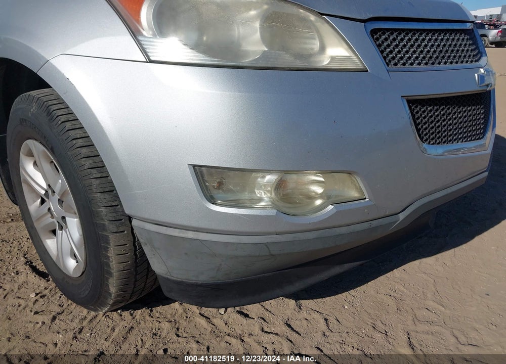 2012 CHEVROLET TRAVERSE LS VIN: 1GNKREED1CJ410058
