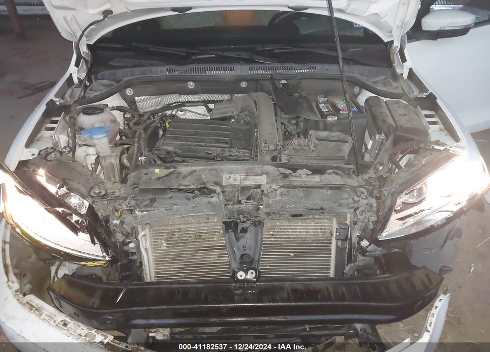 2017 VOLKSWAGEN JETTA VIN: 3VWDB7AJ7HM290643