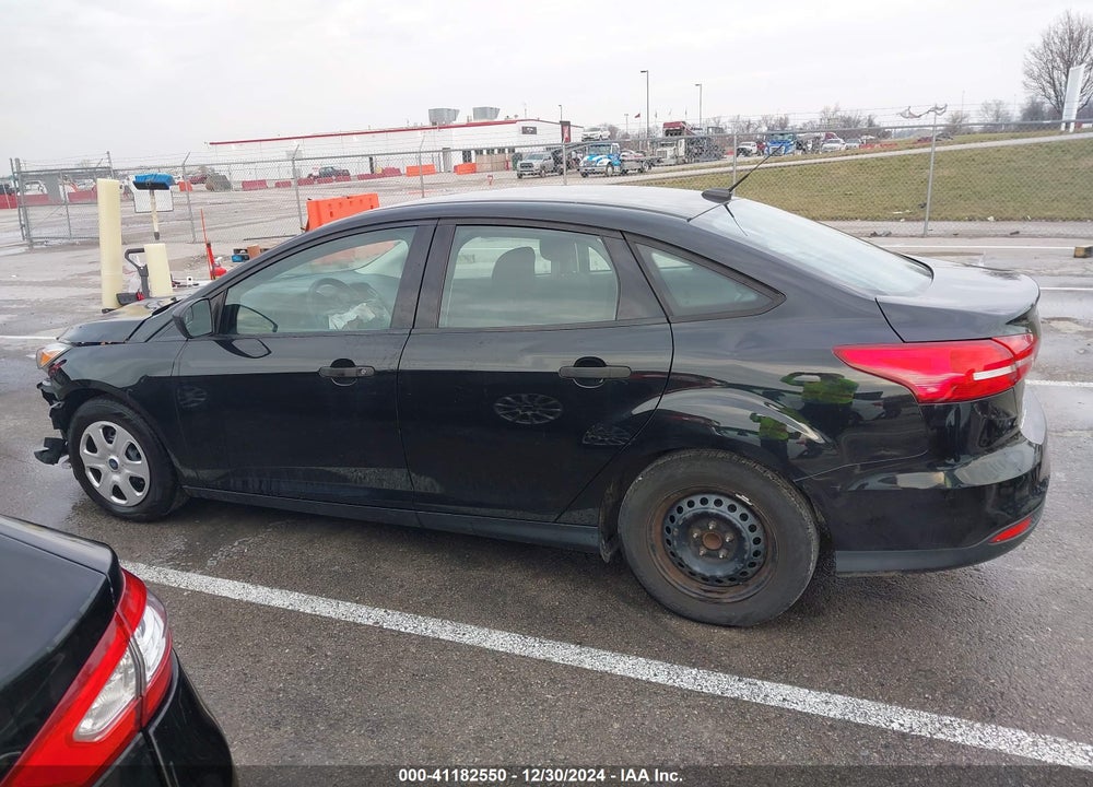 2015 FORD FOCUS VIN: 1FADP3E27FL346262