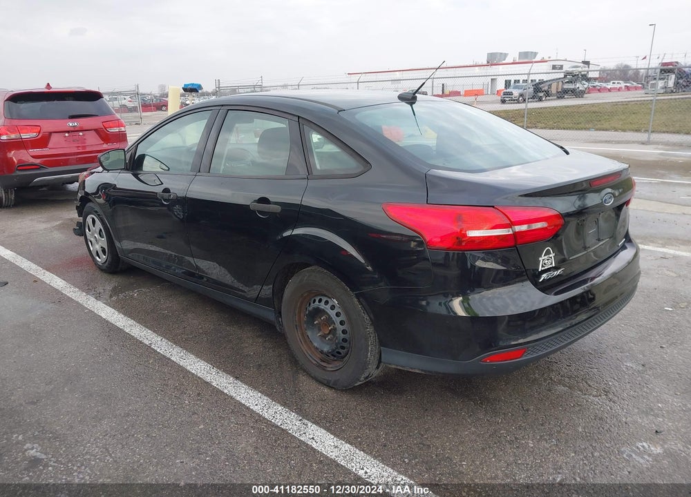 2015 FORD FOCUS VIN: 1FADP3E27FL346262