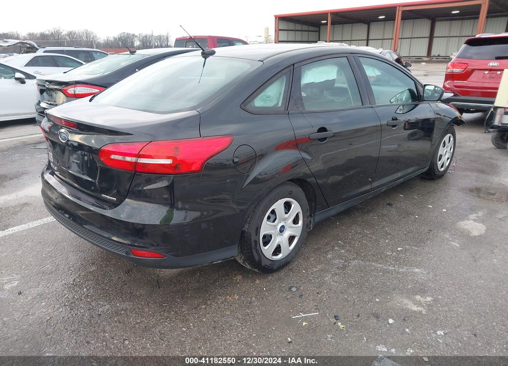 2015 FORD FOCUS VIN: 1FADP3E27FL346262