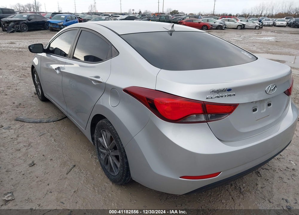 2015 HYUNDAI ELANTRA SE VIN: 5NPDH4AE3FH551045