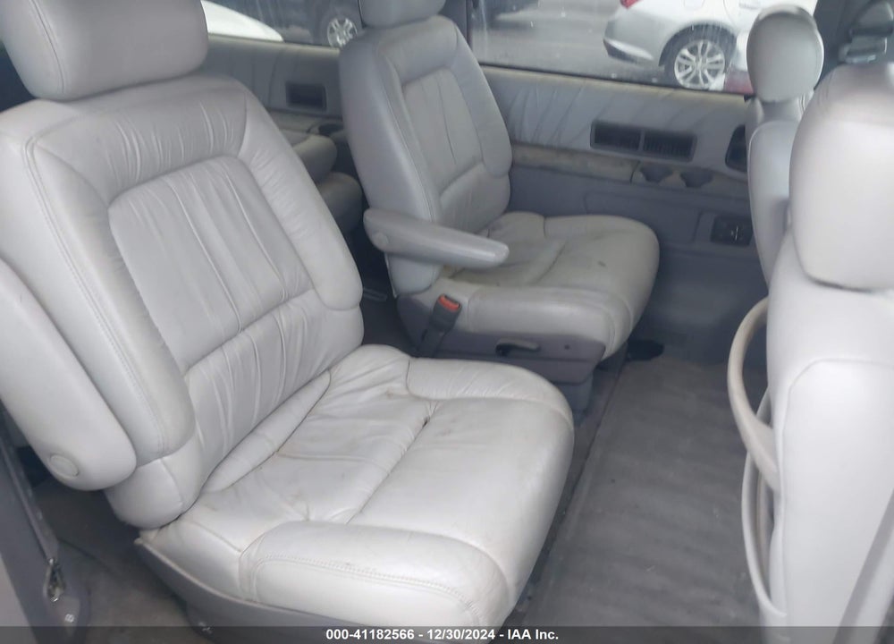 1994 CHRYSLER TOWN & COUNTRY VIN: 1C4GH54L7RX259095