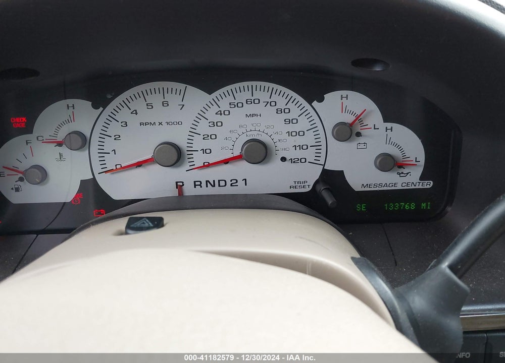 2004 FORD EXPEDITION EDDIE BAUER VIN: 1FMFU18L74LB50562
