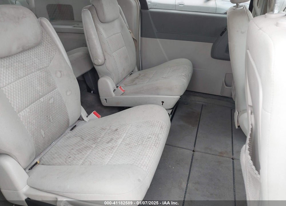 2010 DODGE GRAND CARAVAN SXT VIN: 2D4RN5D17AR211621