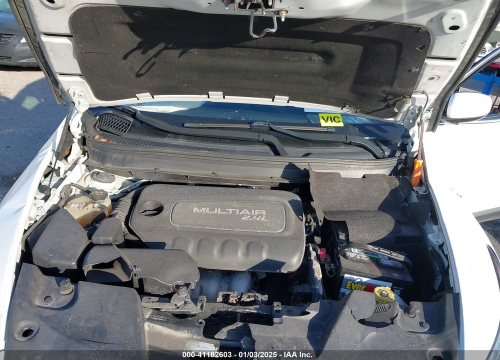 2015 JEEP CHEROKEE LATITUDE VIN: 1C4PJMCB8FW610430