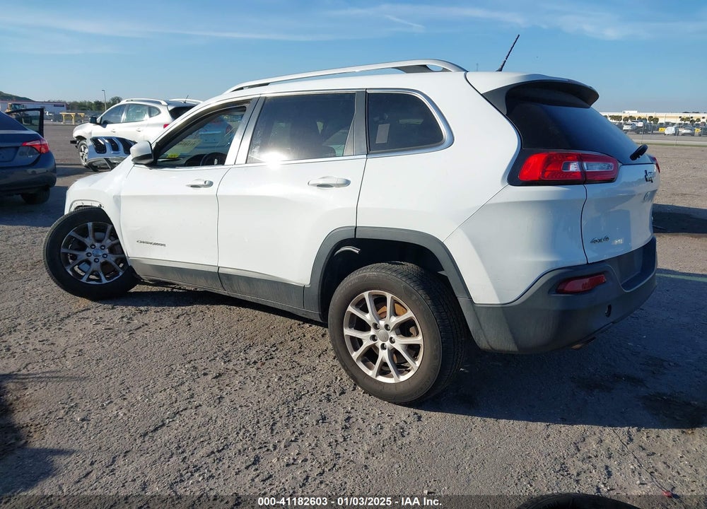 2015 JEEP CHEROKEE LATITUDE VIN: 1C4PJMCB8FW610430