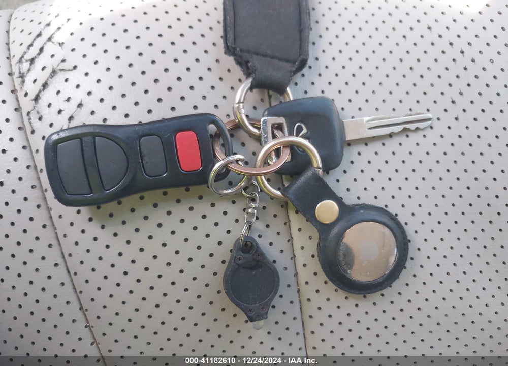 2004 INFINITI G35 VIN: JNKCV51EX4M611334