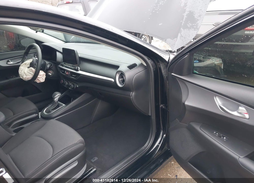 2023 KIA FORTE VIN: 3KPF24AD0PE622600