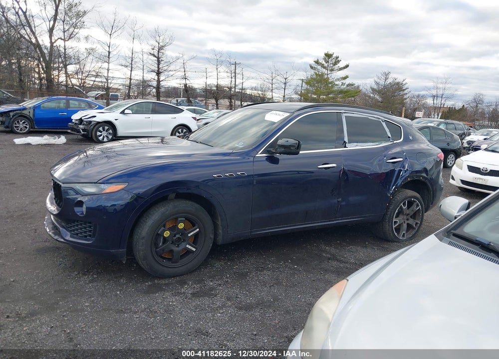 2017 MASERATI LEVANTE S VIN: ZN661YUSXHX230499