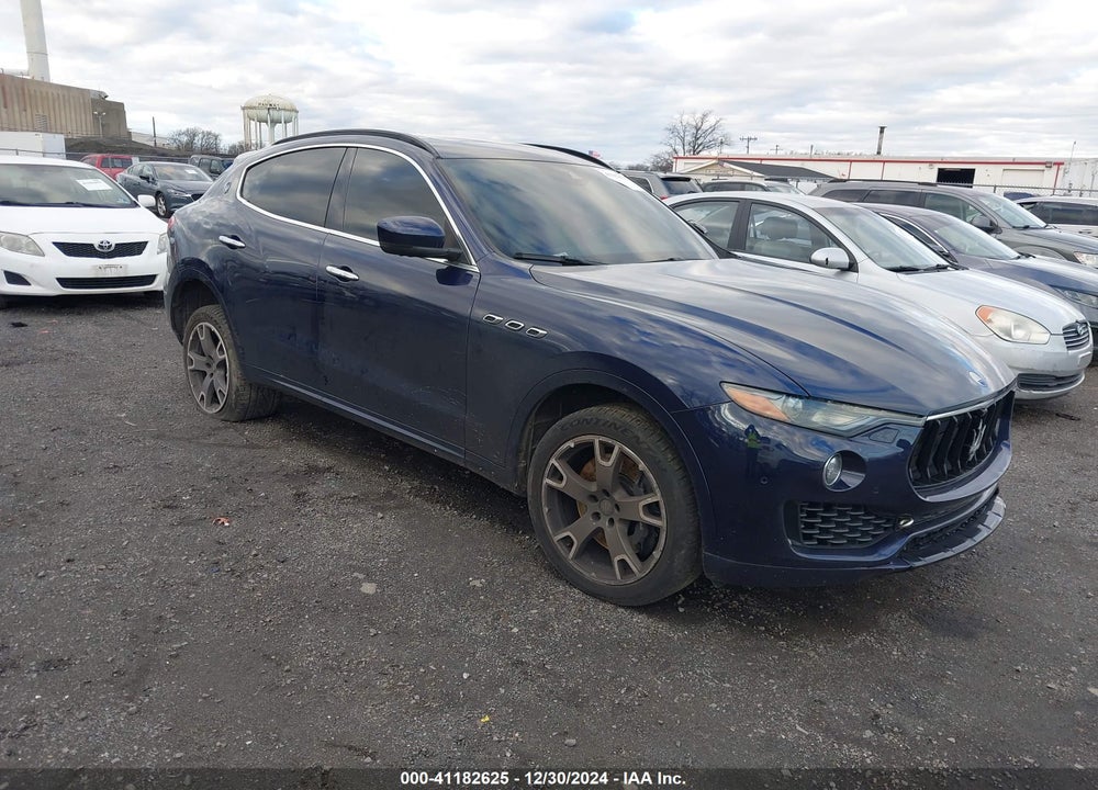 2017 MASERATI LEVANTE S VIN: ZN661YUSXHX230499