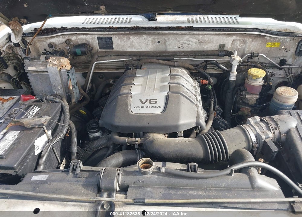 2001 ISUZU TROOPER VIN: JACDS58X817J16970
