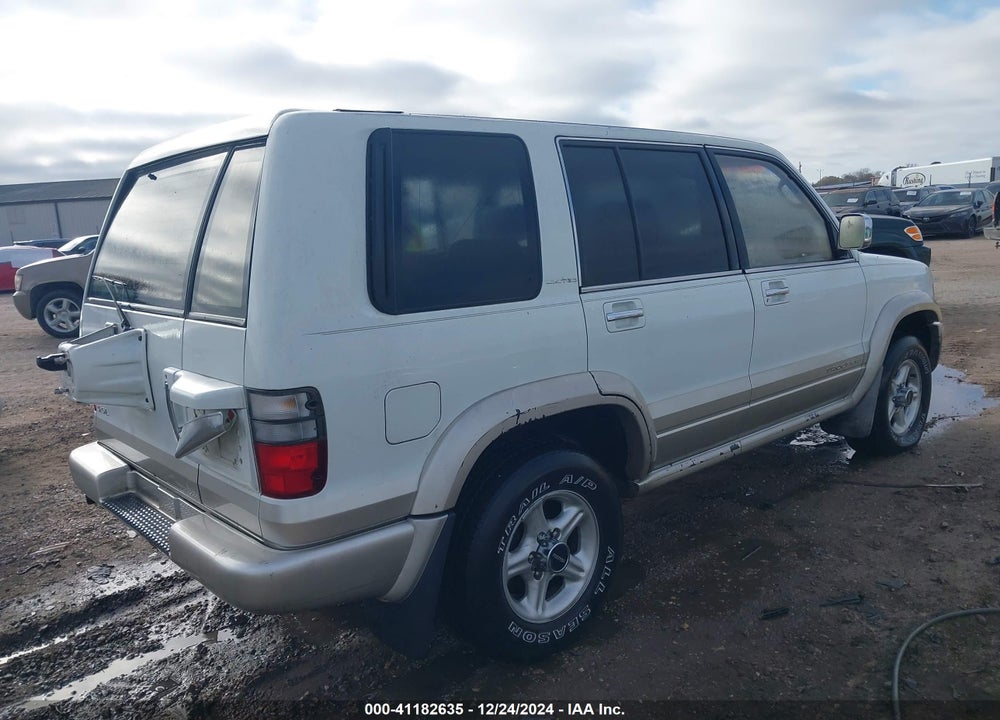 2001 ISUZU TROOPER VIN: JACDS58X817J16970