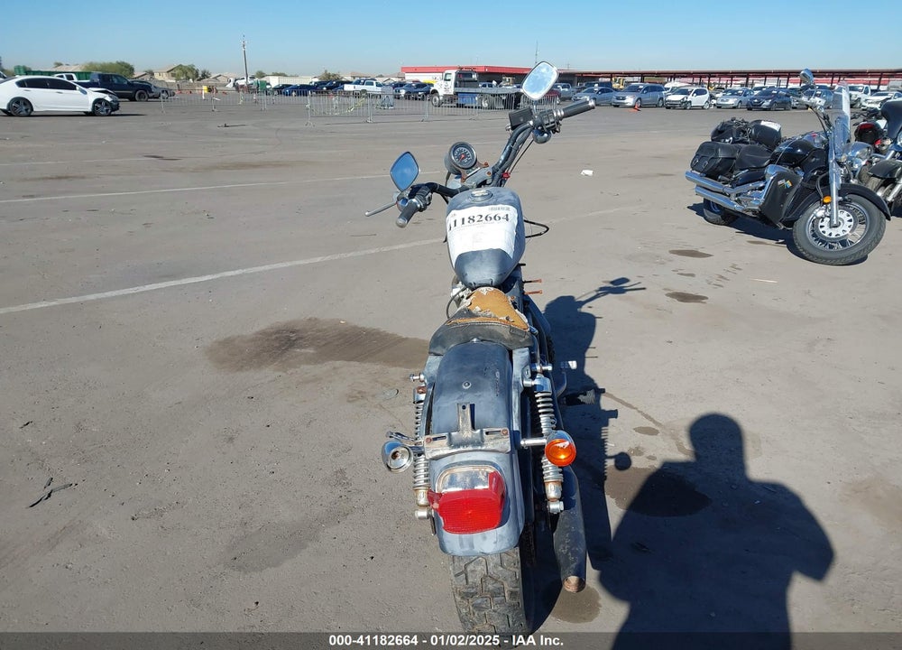 1990 HARLEY-DAVIDSON XLH883 VIN: 1HD4CAM1XLY110477