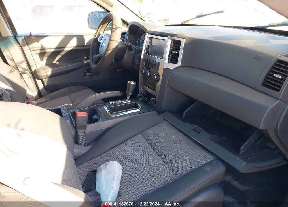 2008 JEEP GRAND CHEROKEE LAREDO VIN: 1J8GR48K98C206499