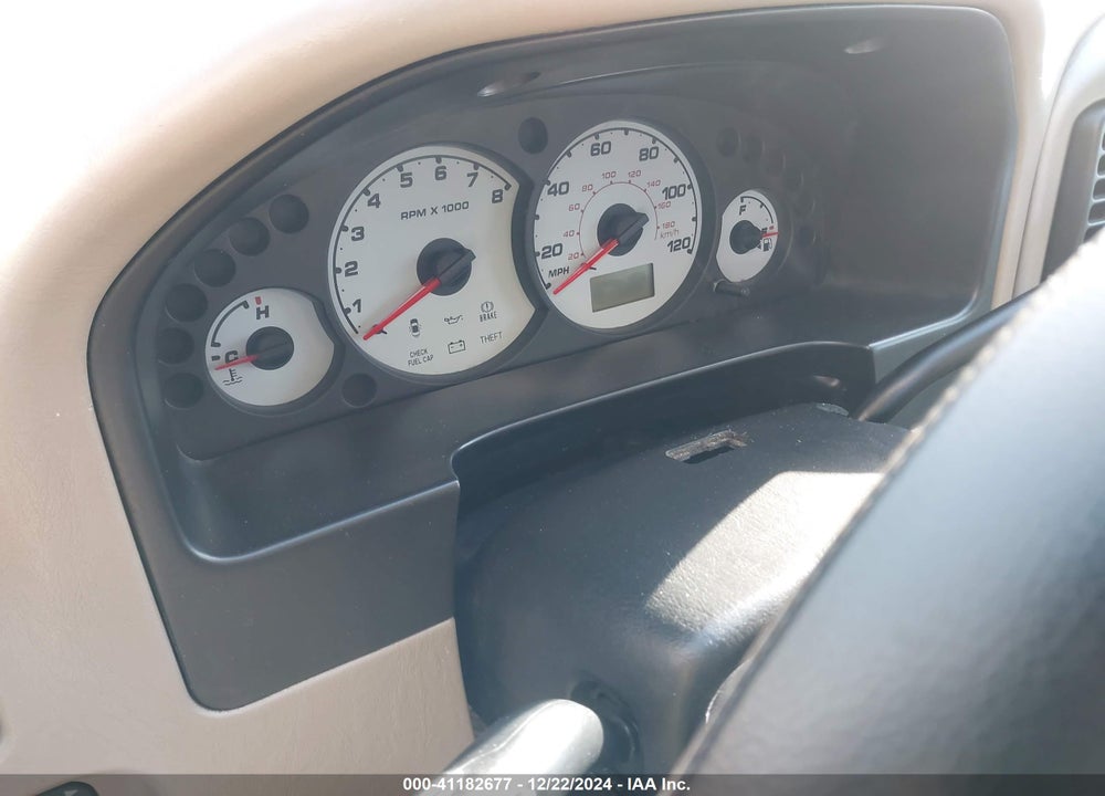 2003 FORD ESCAPE XLT VIN: 1FMYU03133KE03678
