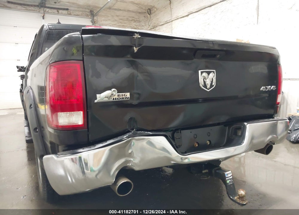 2016 RAM 1500 VIN: 1C6RR7GT5GS204711