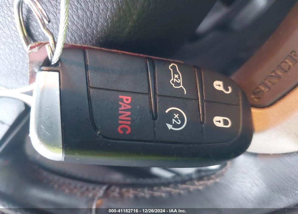 2014 JEEP GRAND CHEROKEE SUMMIT VIN: 1C4RJFJG4EC325792