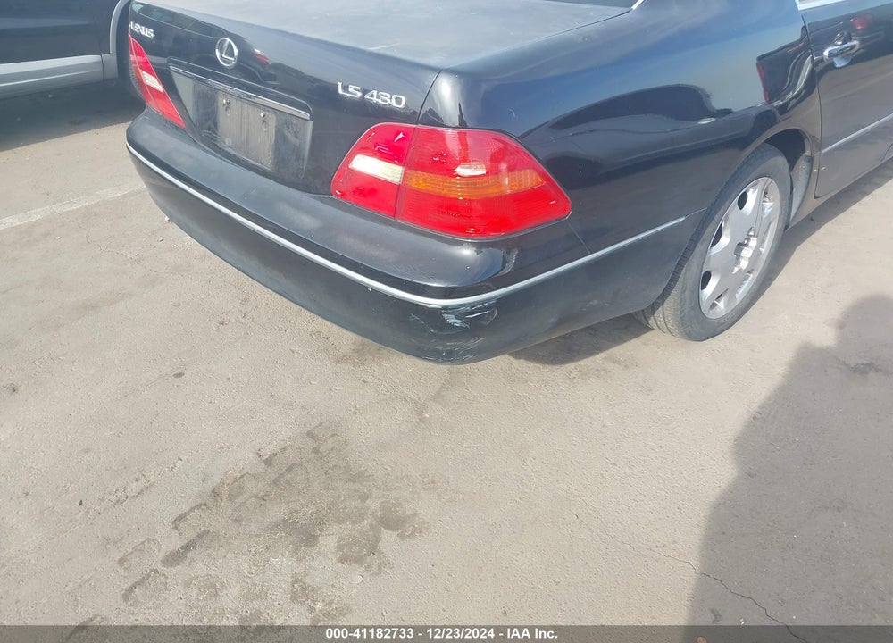 2002 LEXUS LS 430 VIN: JTHBN30F620082155