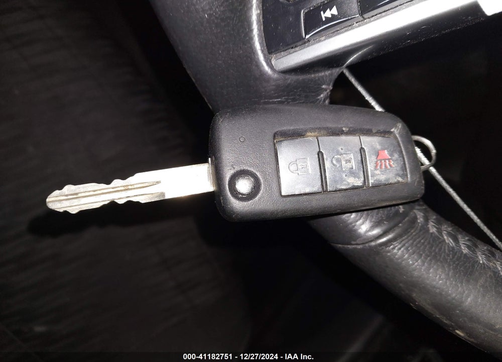 2018 NISSAN ROGUE S VIN: 5N1AT2MVXJC842613